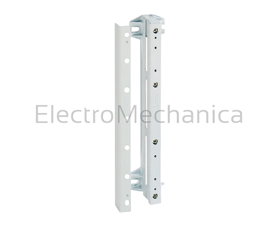 01479 3P Busbar Support - 100mm Centres – Wohner